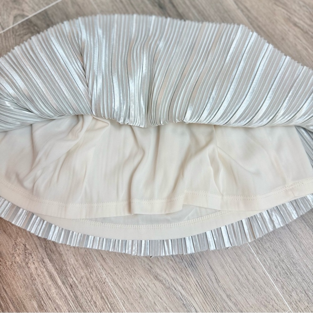 Toddler Girls Gold Princess Birthday Outfit Size 2T - Picture 8 of 13